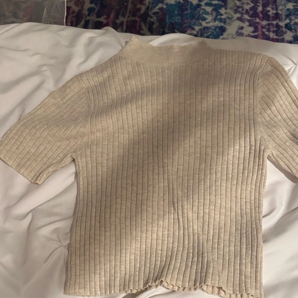 a new day Ribbed Short Sleeve Top - Beige - Picture 1 of 1